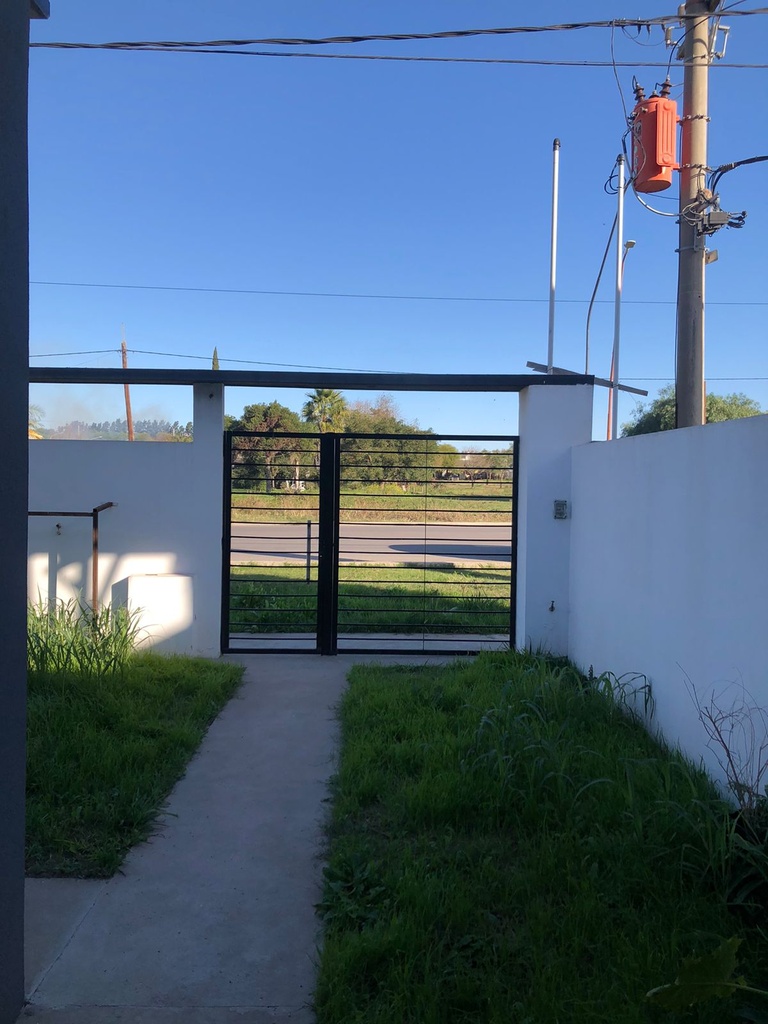 ✅ AMPLIA CASA EN ALQUILER TRES DORMITORIOS!