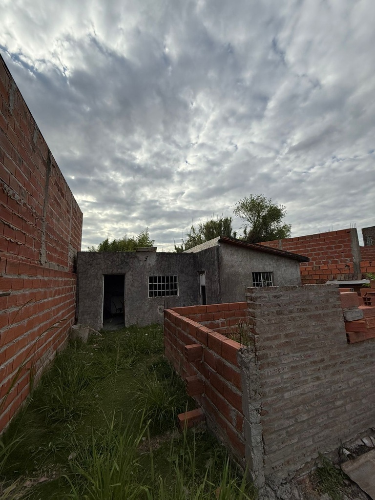 ✅OPORTUNIDAD CASA IDEAL INVERSION ZONA GAZZANO! 