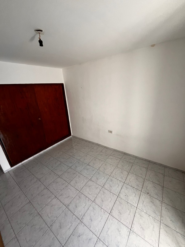 Moreno 557 1ero "A" / dpto 1 dormitorio   